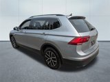 Used 2021 Volkswagen Tiguan SE w/ Panoramic Sunroof Package image 5