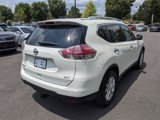 Used 2015 Nissan Rogue SV w/ SV Family Package image 5