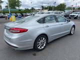Used 2017 Ford Fusion SE w/ Fusion SE Technology Package image 4