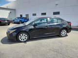Used 2023 Toyota Corolla LE image 2
