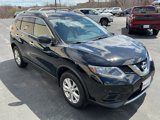 Used 2016 Nissan Rogue SV image 3