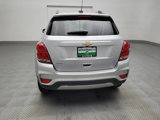 Used 2020 Chevrolet Trax LT w/ LT Convenience Package image 6