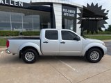 Used 2019 Nissan Frontier SV image 2
