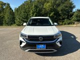 Certified 2024 Volkswagen Taos SE image 2