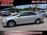 Used 2012 Toyota Camry image 3