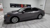 Used 2019 Toyota Camry L image 4