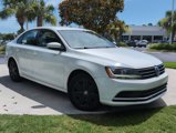 Used 2017 Volkswagen Jetta S image 2