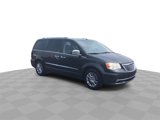 Used 2011 Chrysler Town & Country Limited w/ Trailer Tow Group image 2