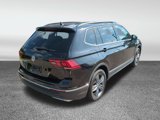 Used 2020 Volkswagen Tiguan SE w/ Panoramic Sunroof Package image 4
