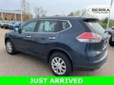 Used 2015 Nissan Rogue S image 4
