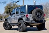 Used 2016 Jeep Wrangler Unlimited Rubicon w/ Connectivity Group image 6
