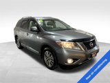 Used 2015 Nissan Pathfinder SL w/ Cargo Package image 3