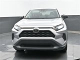 Used 2022 Toyota RAV4 LE image 4