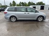 Used 2015 Toyota Sienna L image 5