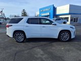 Used 2023 Chevrolet Traverse Premier image 3