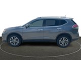 Used 2015 Nissan Rogue SL image 2