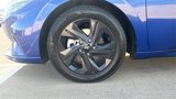 Used 2023 Hyundai Elantra SEL w/ Cargo Package image 4