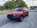 Used 2019 Jeep Cherokee Trailhawk image 6