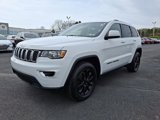 Certified 2021 Jeep Grand Cherokee Laredo image 3