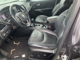 Used 2019 Jeep Cherokee Limited image 3