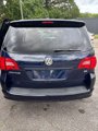 Used 2013 Volkswagen Routan SE image 4