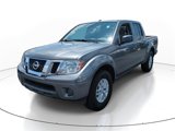 Used 2018 Nissan Frontier SV image 2