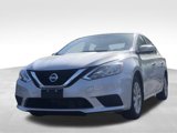 Used 2019 Nissan Sentra SV image 2