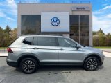 Certified 2021 Volkswagen Tiguan SE w/ Panoramic Sunroof Package image 2