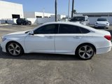 Used 2018 Honda Accord Touring image 3