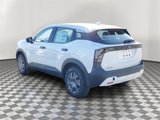 New 2025 Nissan Kicks S image 4