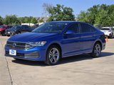 Used 2022 Volkswagen Jetta SE image 3