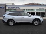Used 2022 Subaru Outback Premium image 3