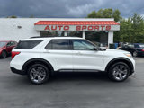 Used 2024 Ford Explorer XLT w/ Equipment Group 202A image 4