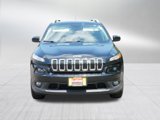 Used 2017 Jeep Cherokee Latitude w/ Comfort/Convenience Group image 2