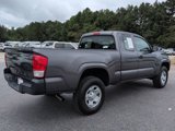 Used 2017 Toyota Tacoma SR image 4