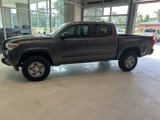 Used 2022 Toyota Tacoma SR image 3