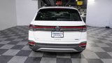 New 2025 Volkswagen Taos SE image 6