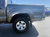 Used 2013 Toyota Tacoma 4x4 Double Cab image 3