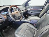 Used 2017 Ford Explorer Platinum image 2