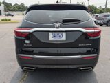 Used 2018 Buick Enclave Essence image 5