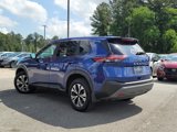 Used 2022 Nissan Rogue SV image 5