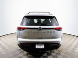 Used 2022 Nissan Pathfinder SV image 5