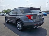 Certified 2022 Ford Explorer XLT w/ Equipment Group 202A image 4