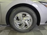 New 2025 Hyundai Elantra SE image 3