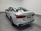 Used 2021 Nissan Altima 2.5 SV image 6