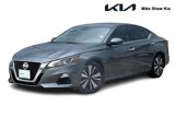 Used 2021 Nissan Altima 2.5 SV w/ SV Premium Package image 2
