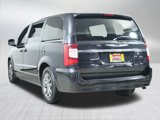 Used 2016 Chrysler Town & Country S w/ Driver Convenience Group image 5