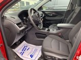 Used 2024 GMC Terrain SLE w/ Driver Convenience Package image 5