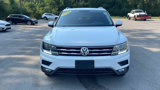 Used 2018 Volkswagen Tiguan SEL image 2