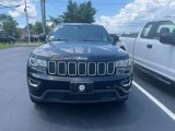 Used 2018 Jeep Grand Cherokee Laredo image 2